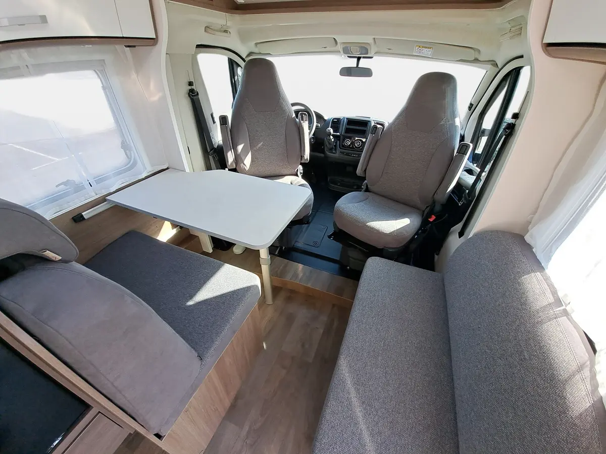 Carado V 347 Pro+ Solar, LTE, TV