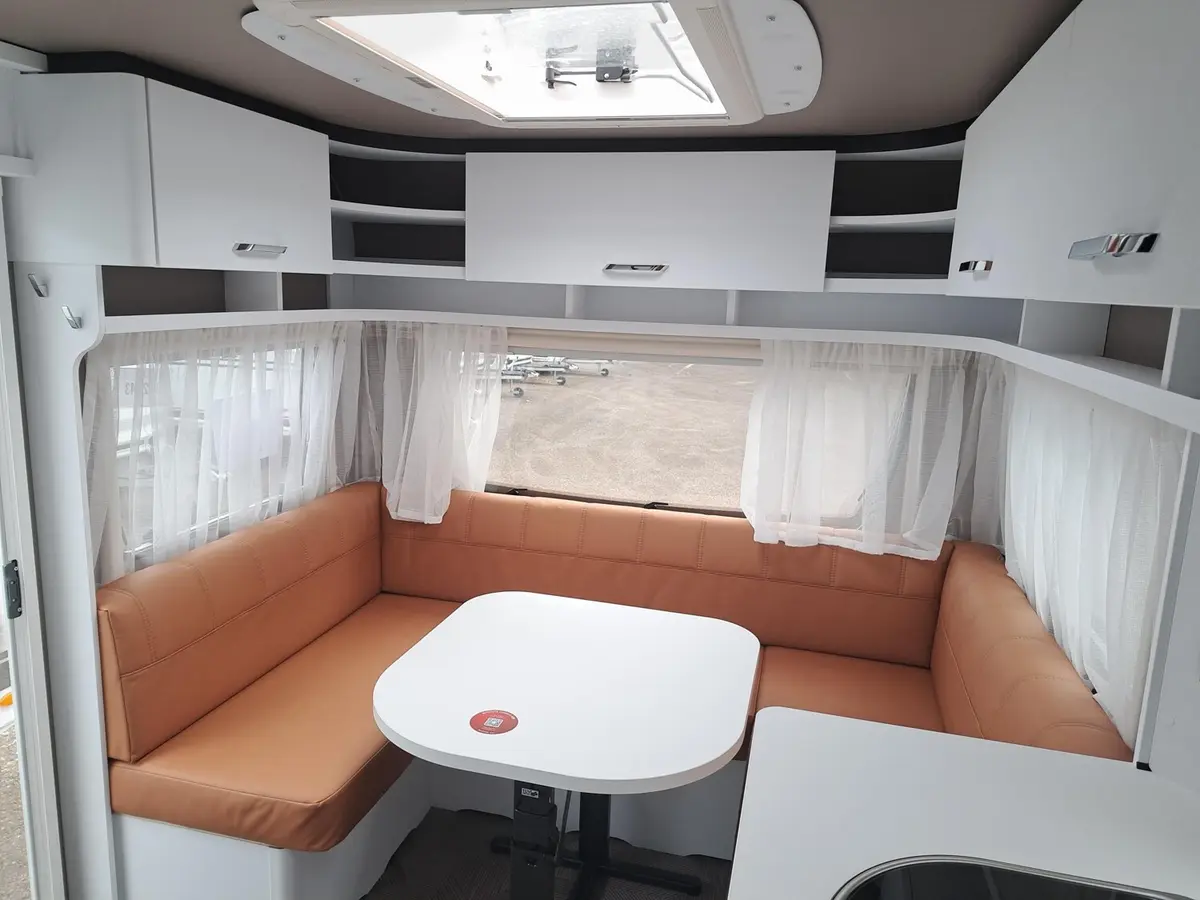 Dethleffs c-go 475 FR 10 Years Edition, Duo Control