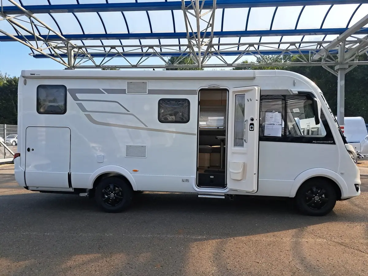 Hymer B-Klasse MC I 580 Bugausbau, Premium, Backofen