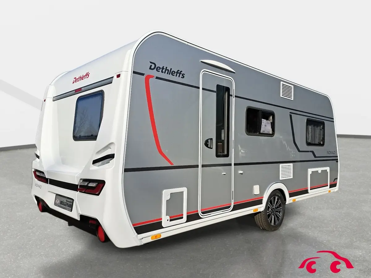 Dethleffs Nomad 490 EST First Edition, Glattblech