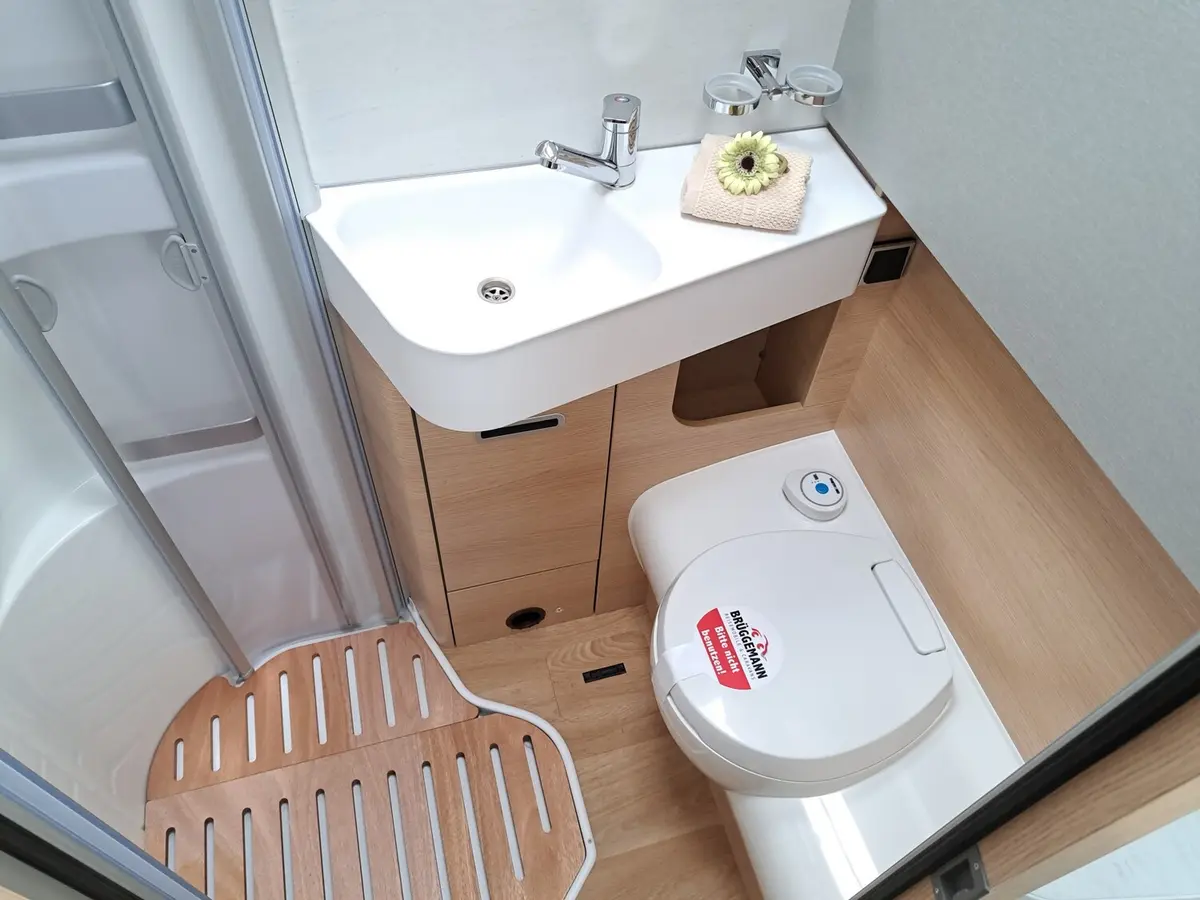 Hymer B-Klasse MC I 580 Bugausbau, Premium, Backofen