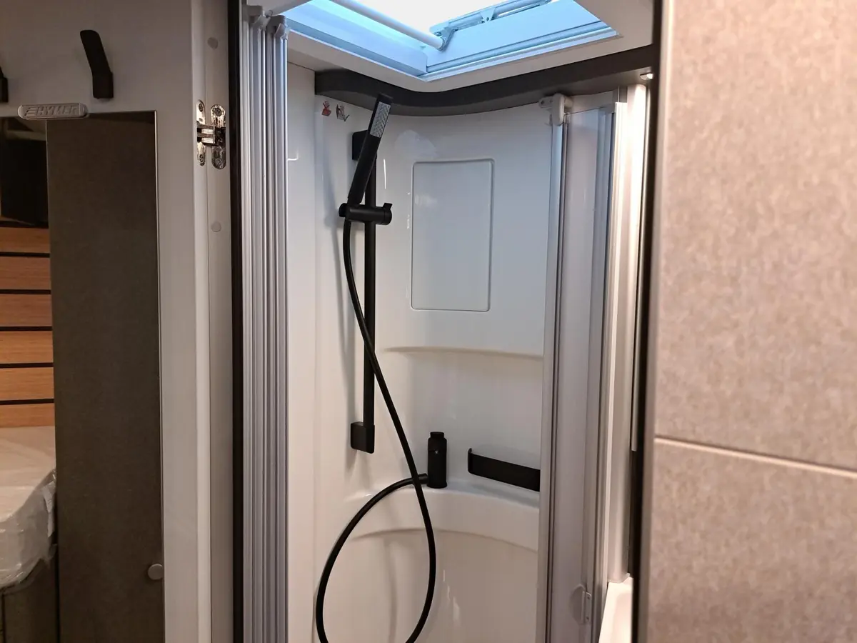 Hymer ML-T 580 Allrad, Autark, Premiumpaket, TV