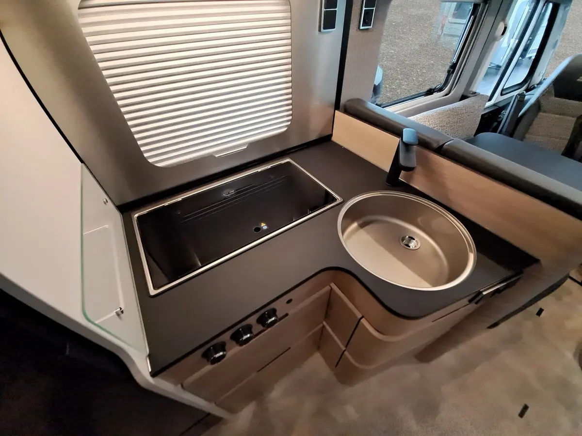 Hymer B-Klasse MC I 600 Autark, Solar, GFK, TV