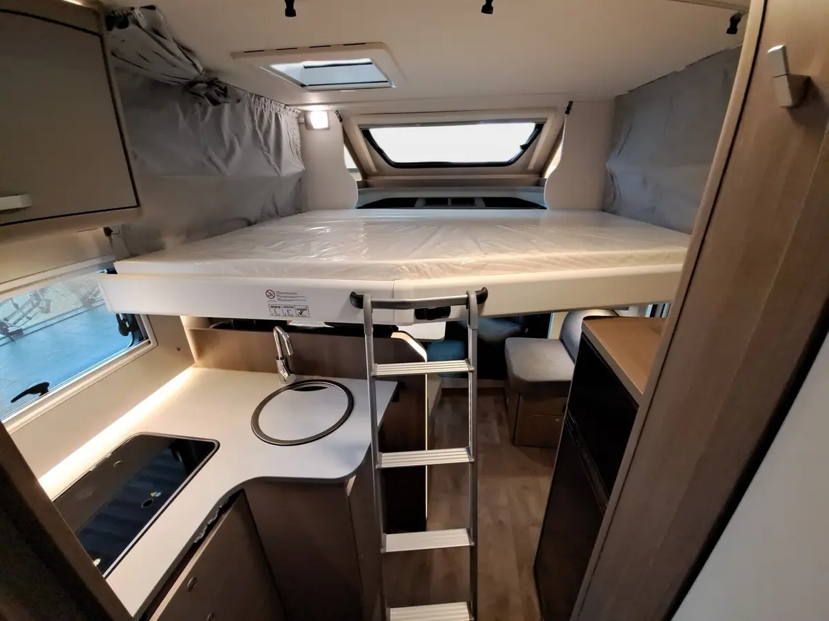 Carado Edition26 T Ford 447 Automatik, Hubbett, Solar