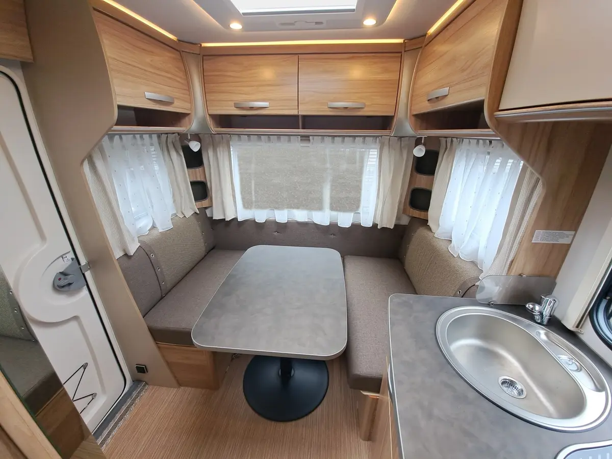 Hymer Eriba Nova Light 470 Mover, Autarkpaket, Markise
