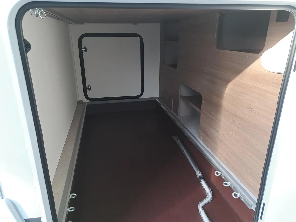 Carado T 328 Pro+, TV, Sat, Hubbett, Automatik