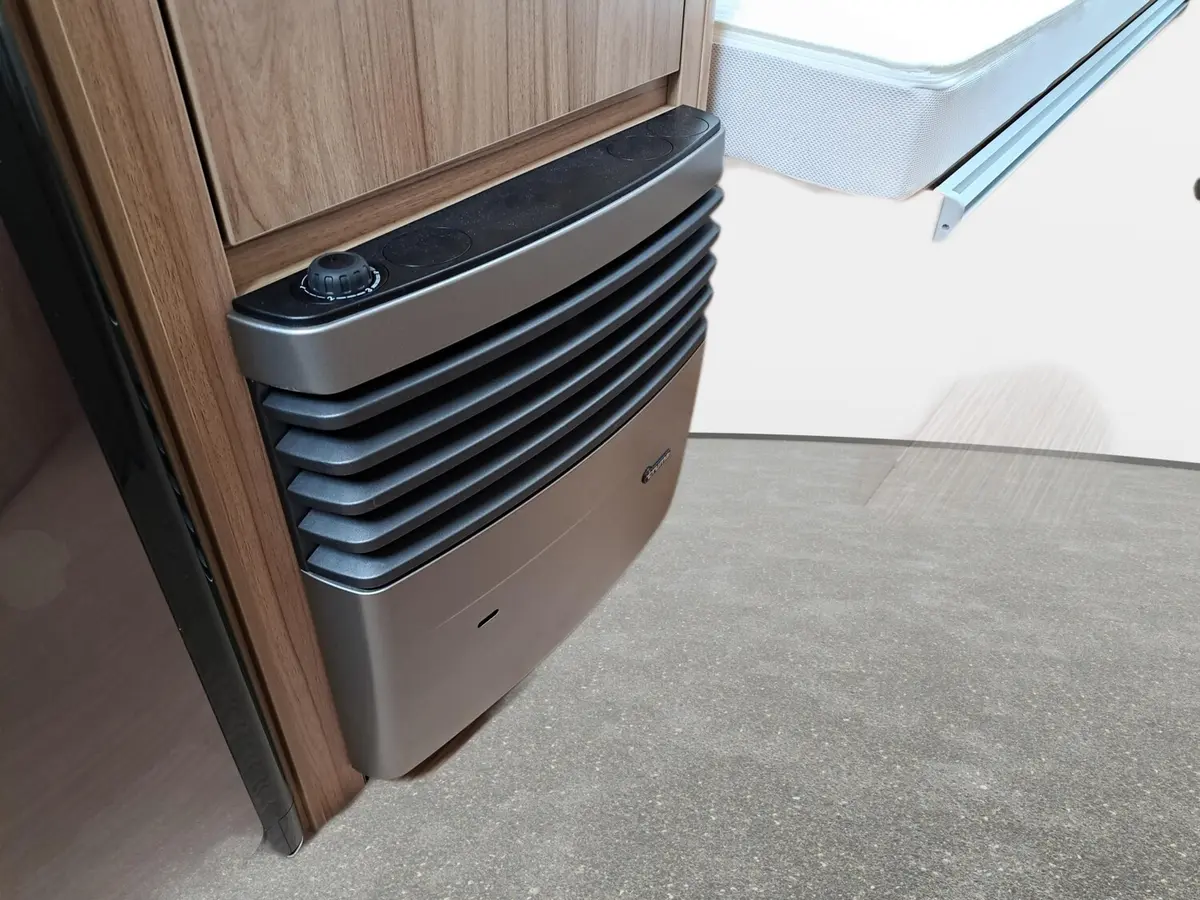 Hymer Eriba Nova Light 470 Mover, Autarkpaket, Markise