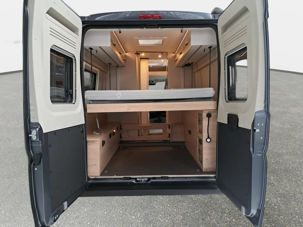 Dethleffs Globetrail 640 HR Fiat Chassis-, Komfort-, Elektropaket