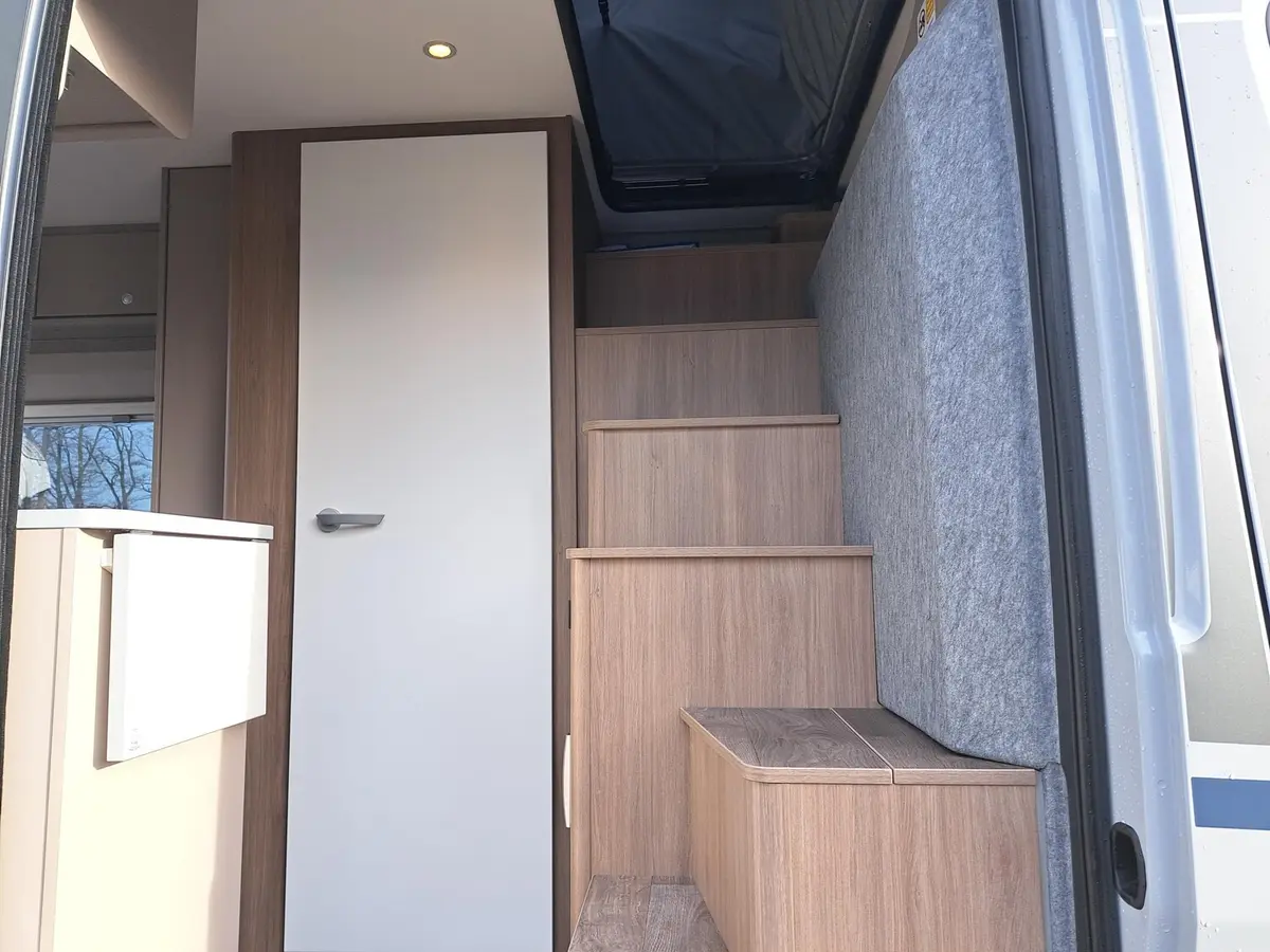 Carado pro CV 541 Autom, Rahmenfenster, Hecksitzgruppe