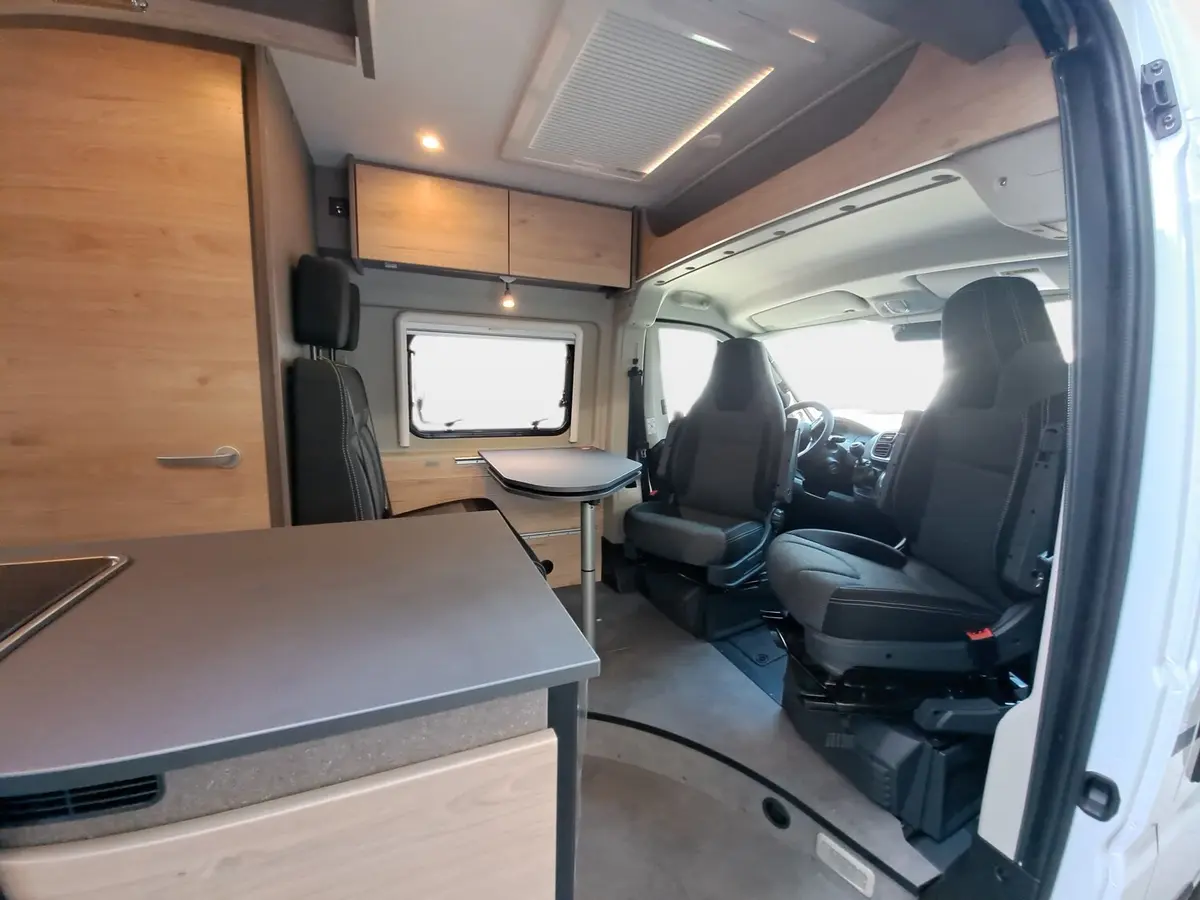 Dethleffs Globetrail Active 640 ES Fiat Markise