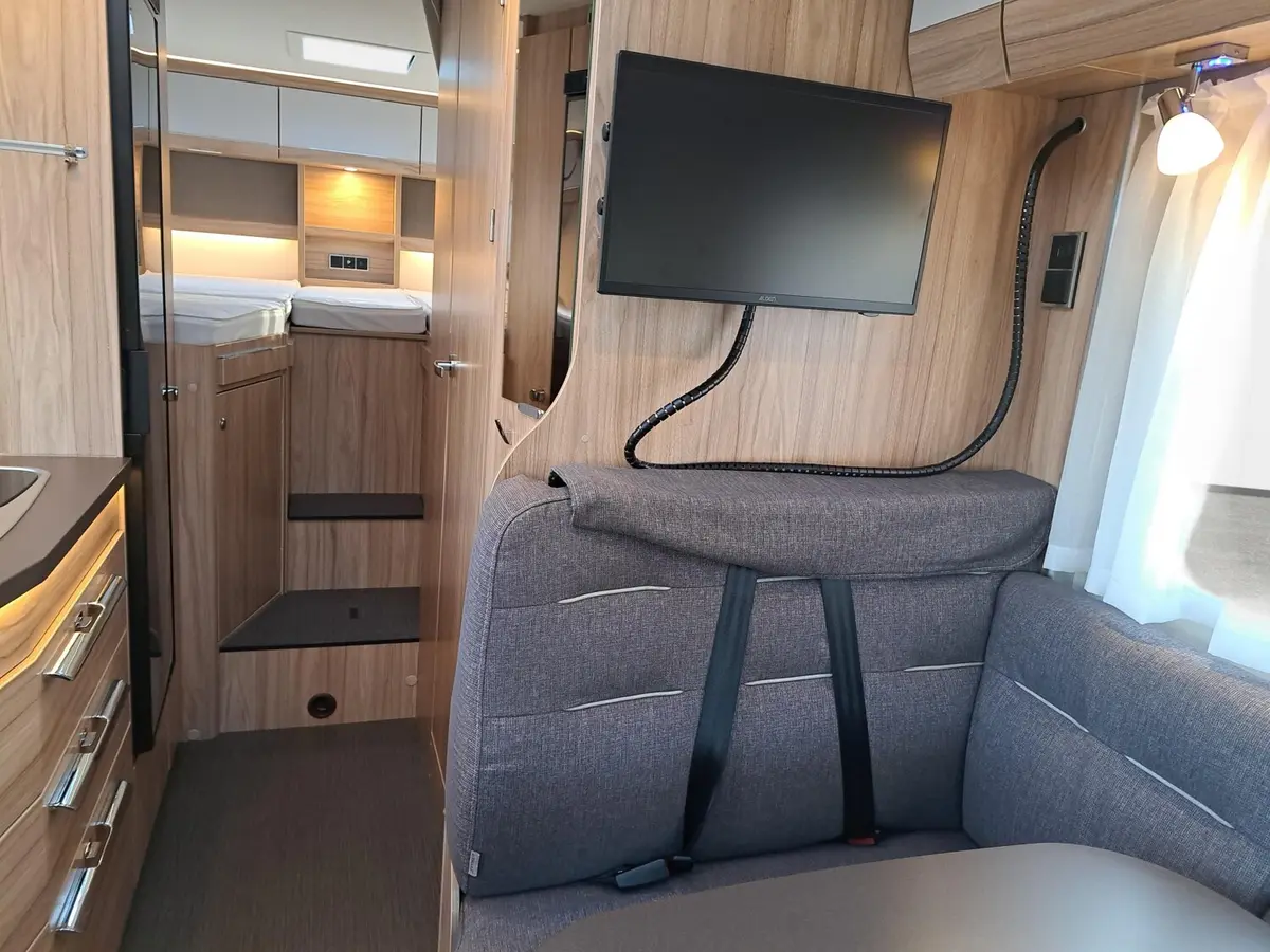 Hymer ML-T 580 Fahrradträger, TV, Sat, div. Pakete