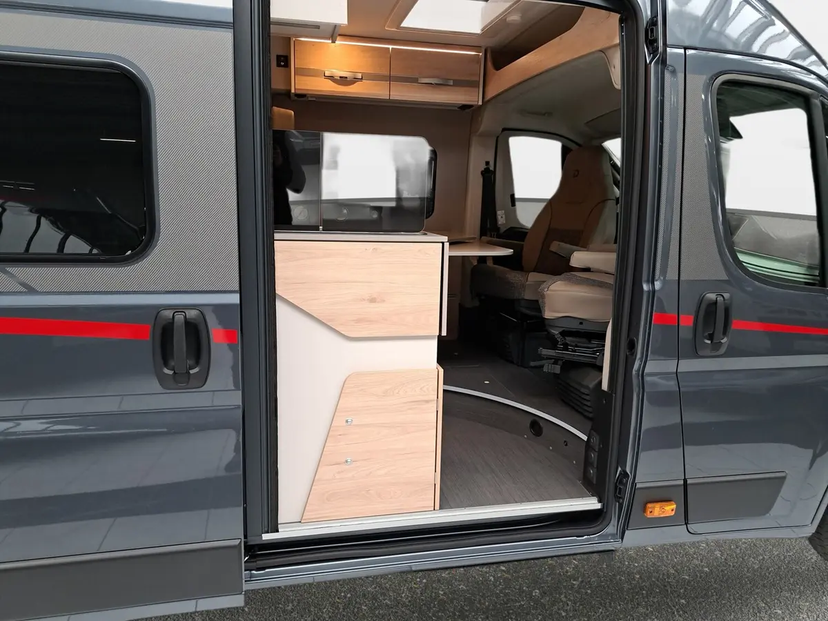 Dethleffs Globetrail 640 HR Fiat Chassis-, Komfort-, Elektropaket