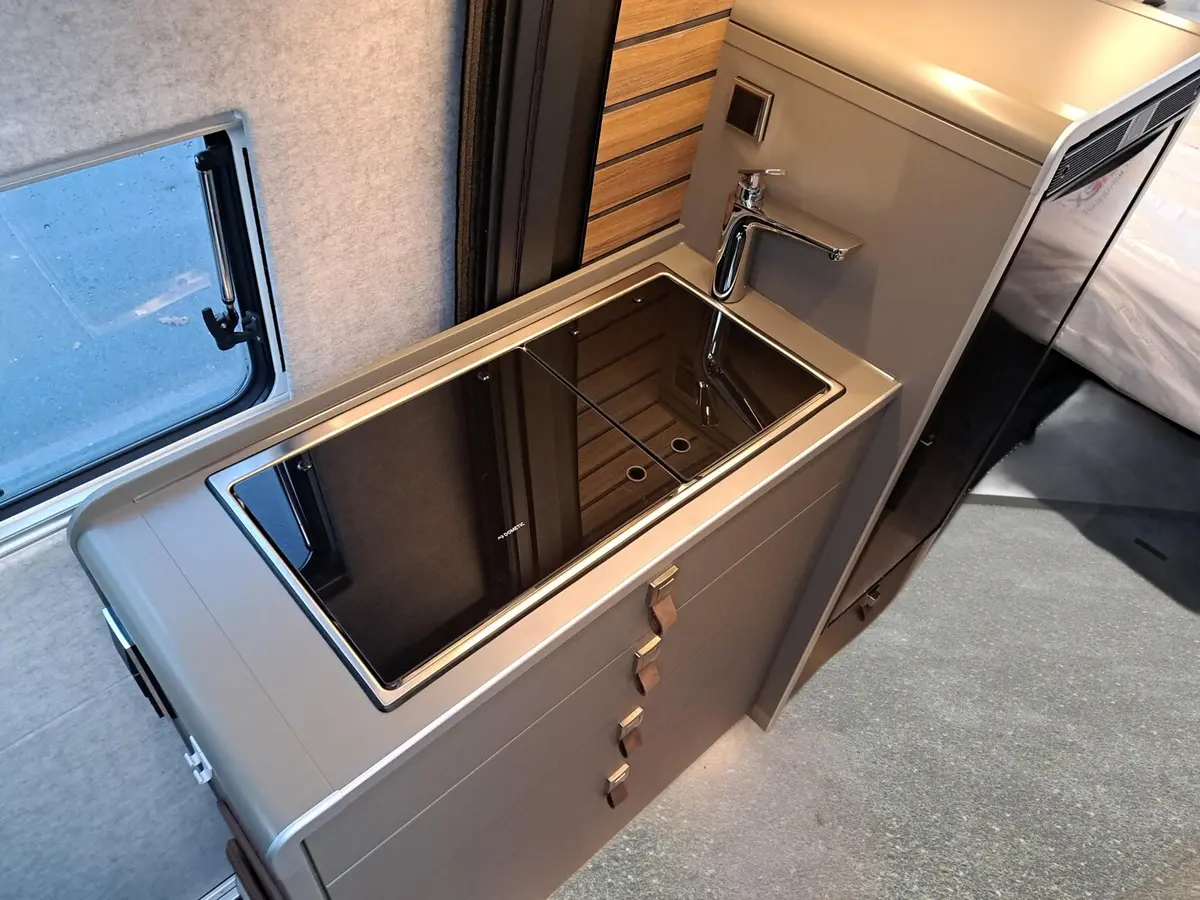 Hymer Grand Canyon S Xperience 600 AHK, Premiumpaket