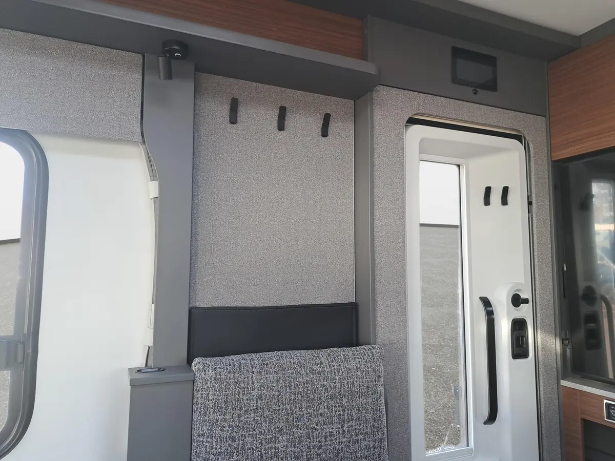 Hymer B-Klasse MC I 680 Premiumpaket, TV, Lithium