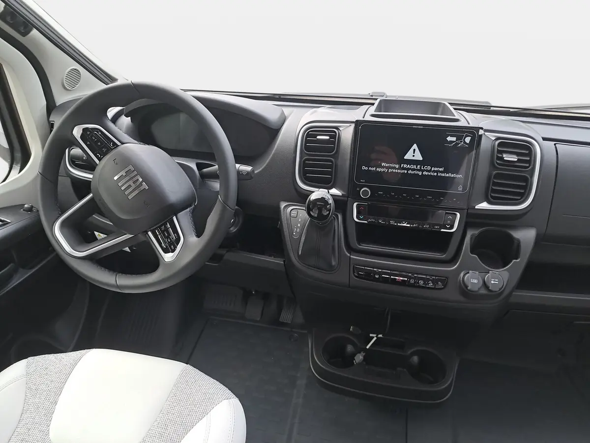 Dethleffs Just Camp Active T 6812 EB Automatik, Chassispaket