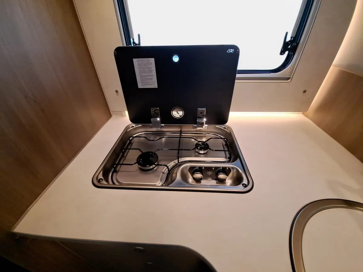 Carado T 448 Pro+, Hubbett, Solar, Combi 6 E