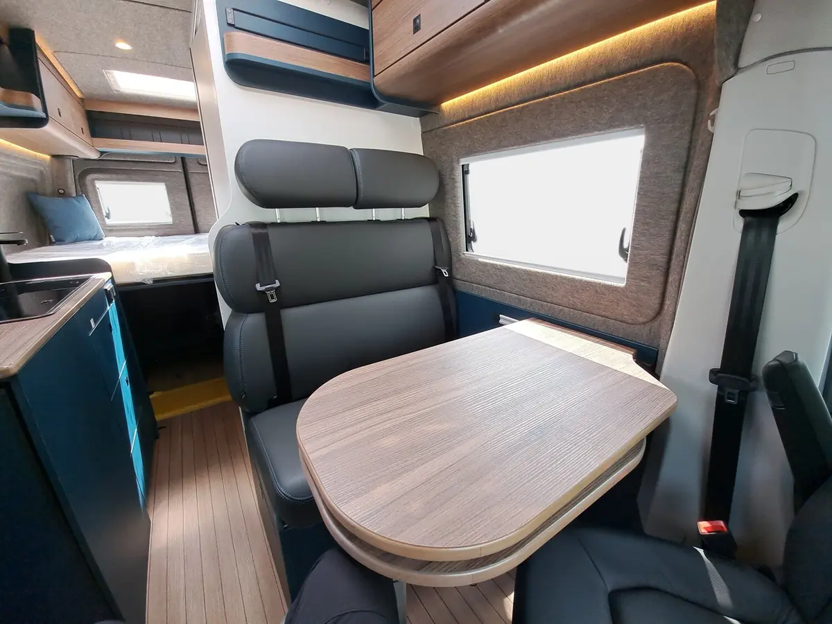 Hymer Eriba Car 600 AHK, Navi, Automatik, Markise