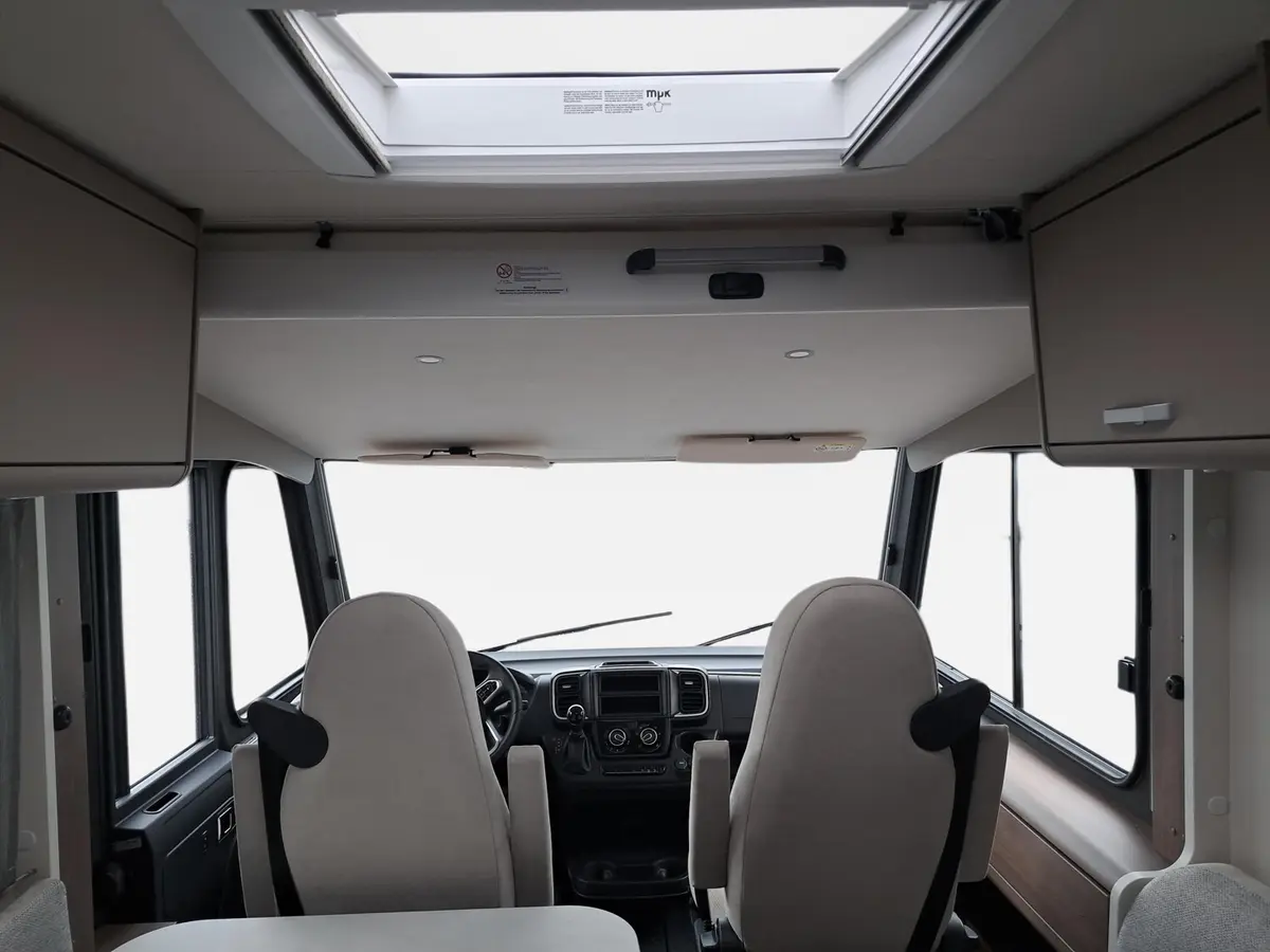 Carado I 447 Pro+ Automatik, 4.400 kg, Solar, Sat, TV