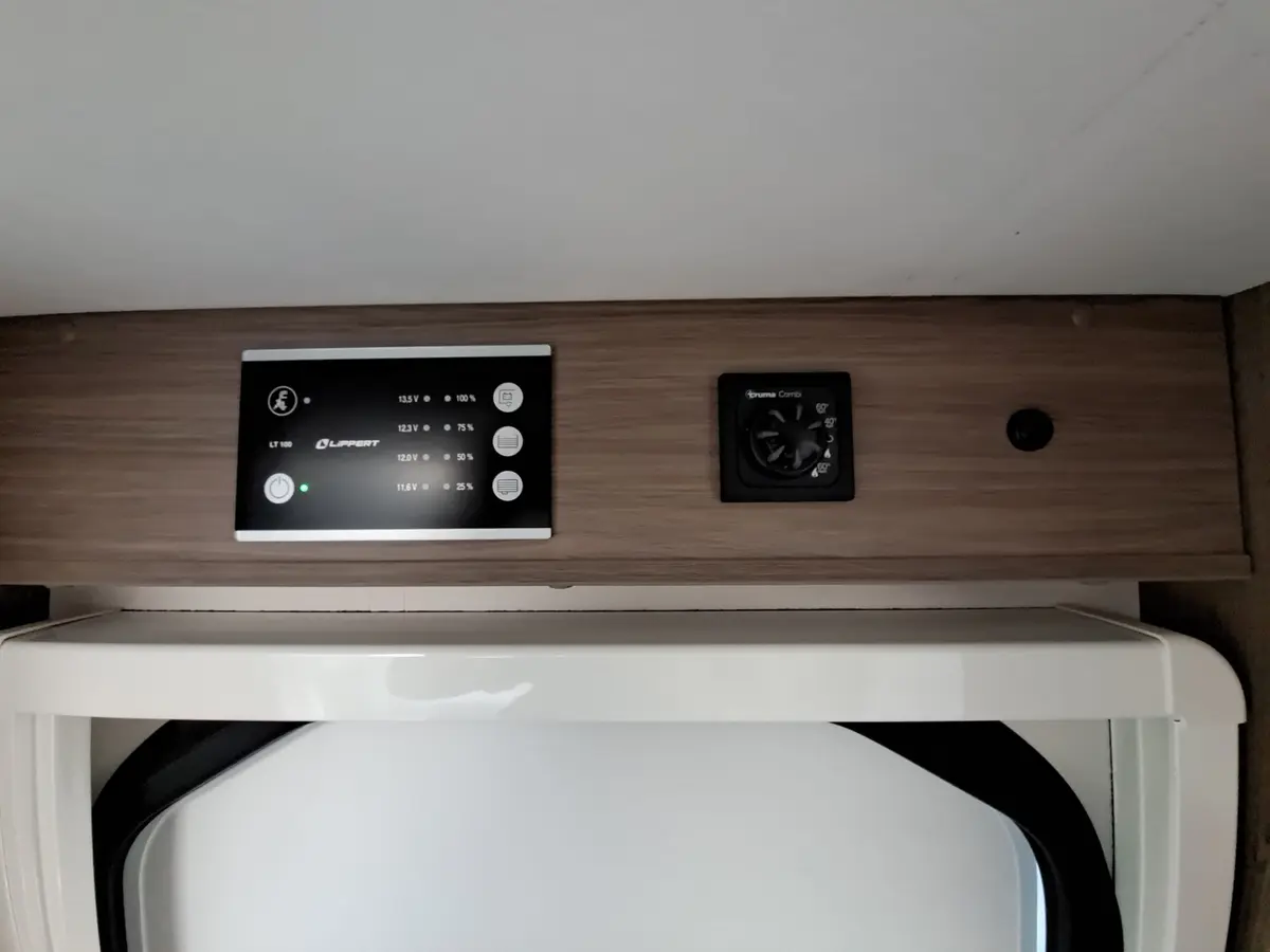 Carado V 347 Pro+ Solar, LTE, TV