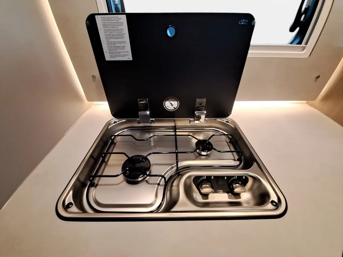 Carado T 447 Pro+, Automatik, LTE, TV, Infotainment