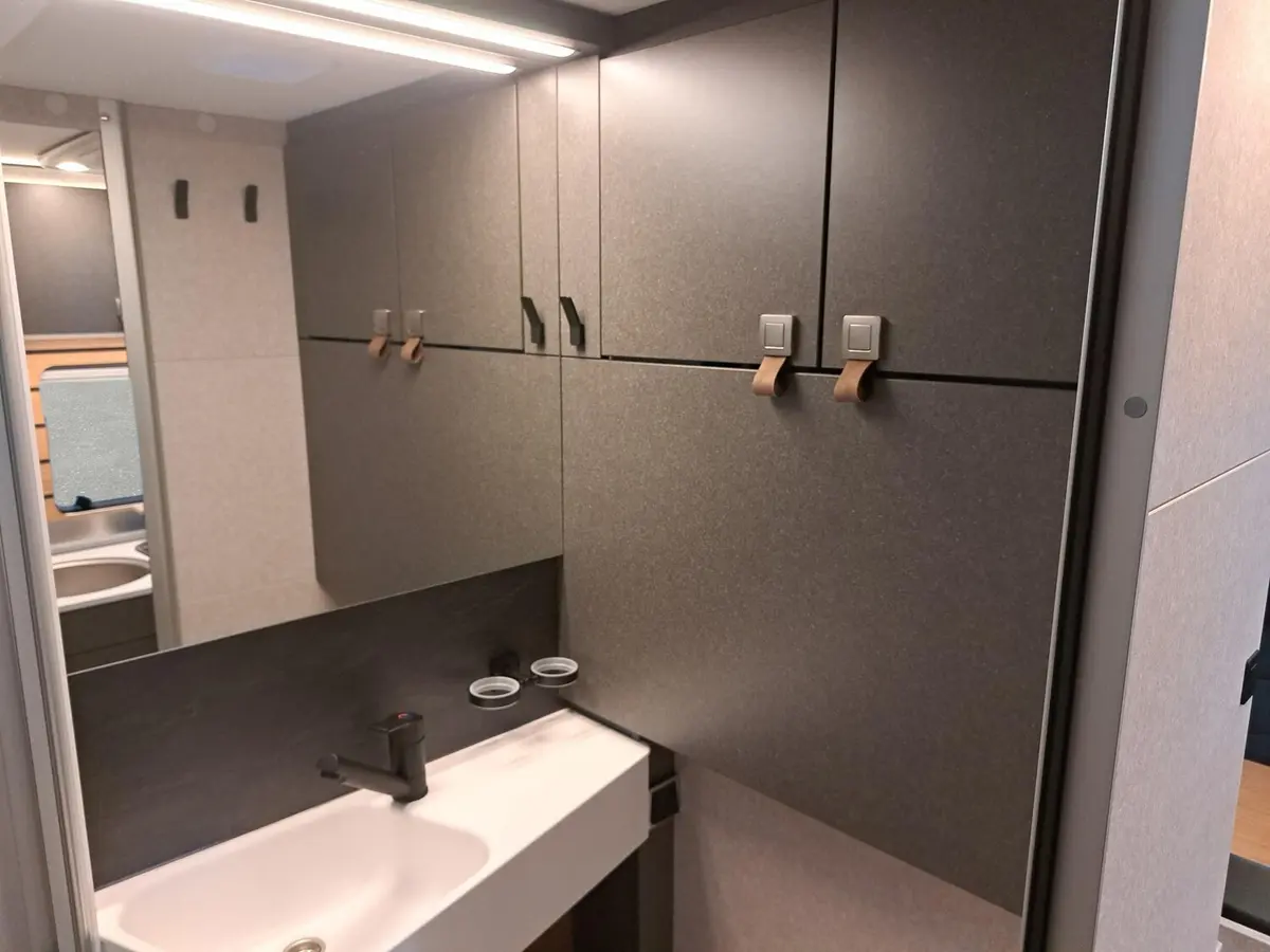 Hymer ML-T 580 Allrad, Autark, Premiumpaket, TV