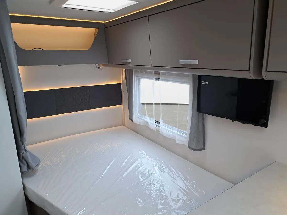 Carado T 135 Pro+ Automatik, Solar, LTE, TV