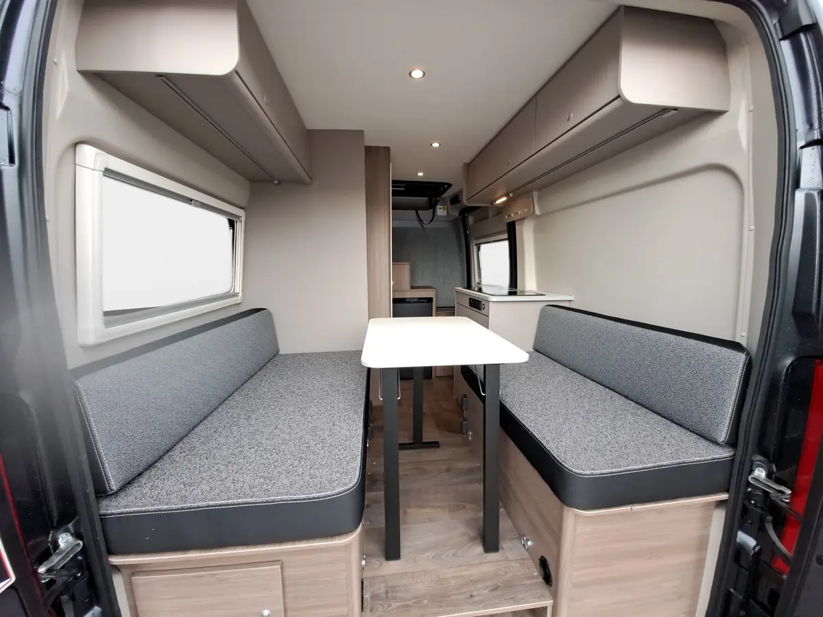 Carado pro CV 541 Automatik, Rahmenfenster