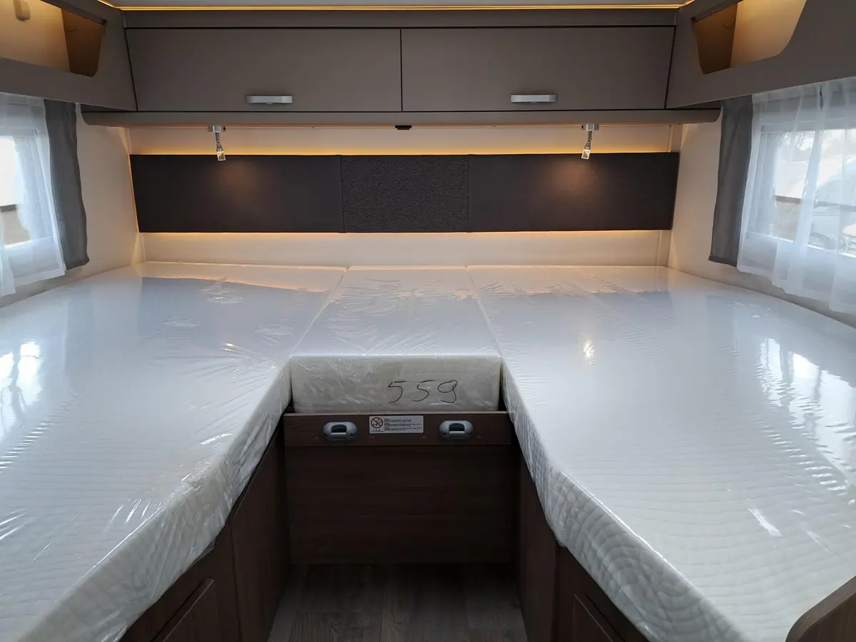 Carado I 447 Pro+ Automatik, 4.400 kg, Solar, LTE, TV