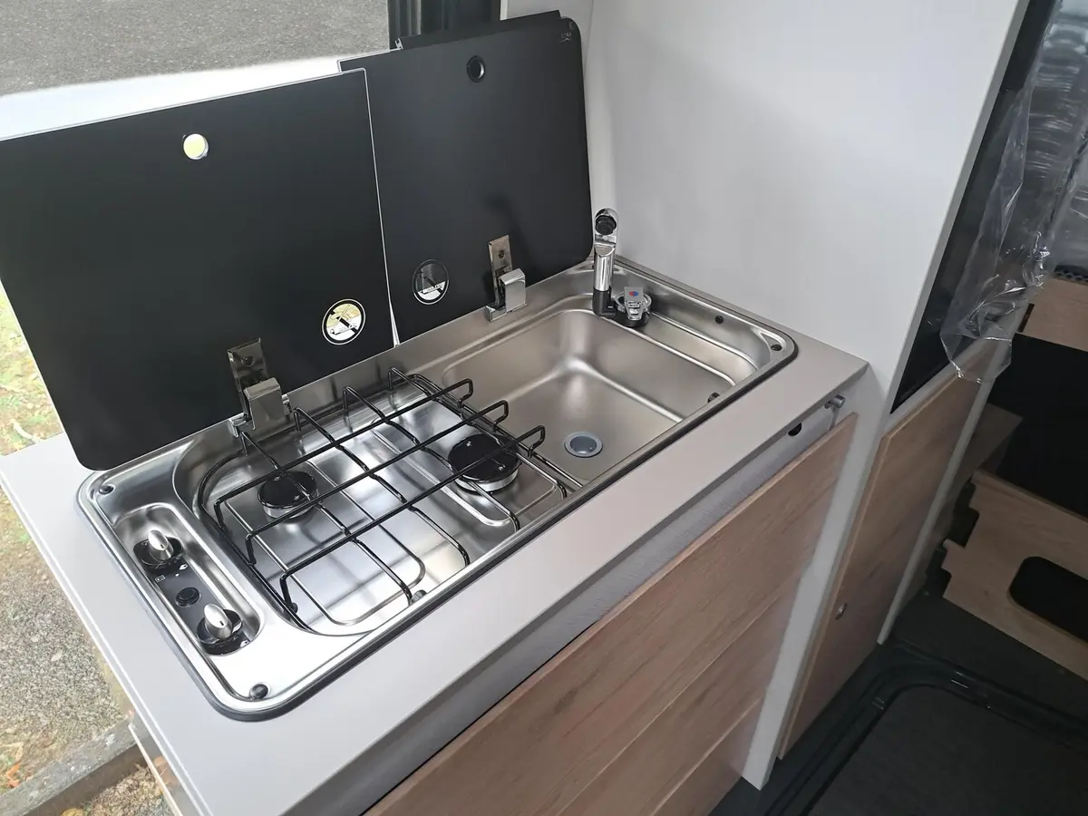 Dethleffs Globetrail 640 HR Fiat Chassis-, Komfort-, Elektropaket