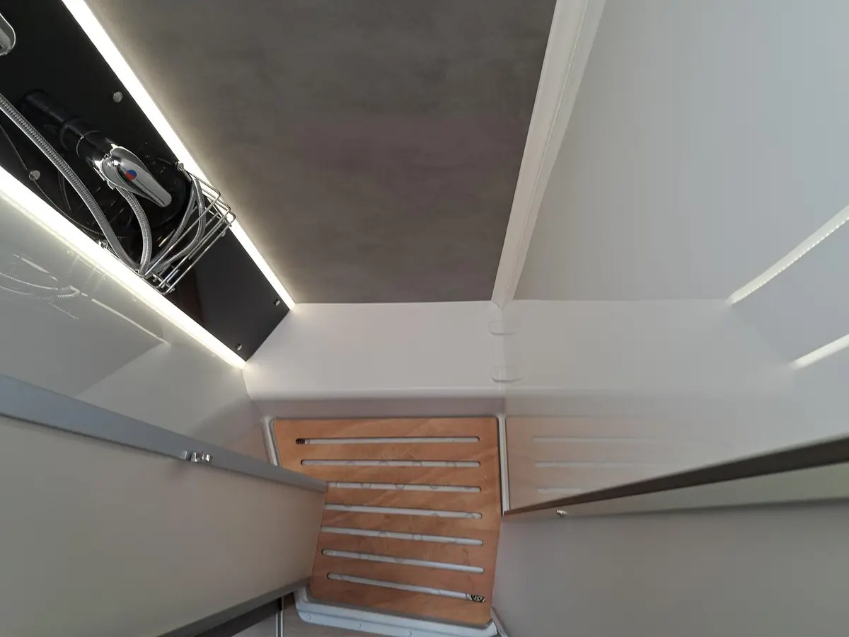 Dethleffs Trend Active T 7057 EB Chassis-, Assistenzpaket