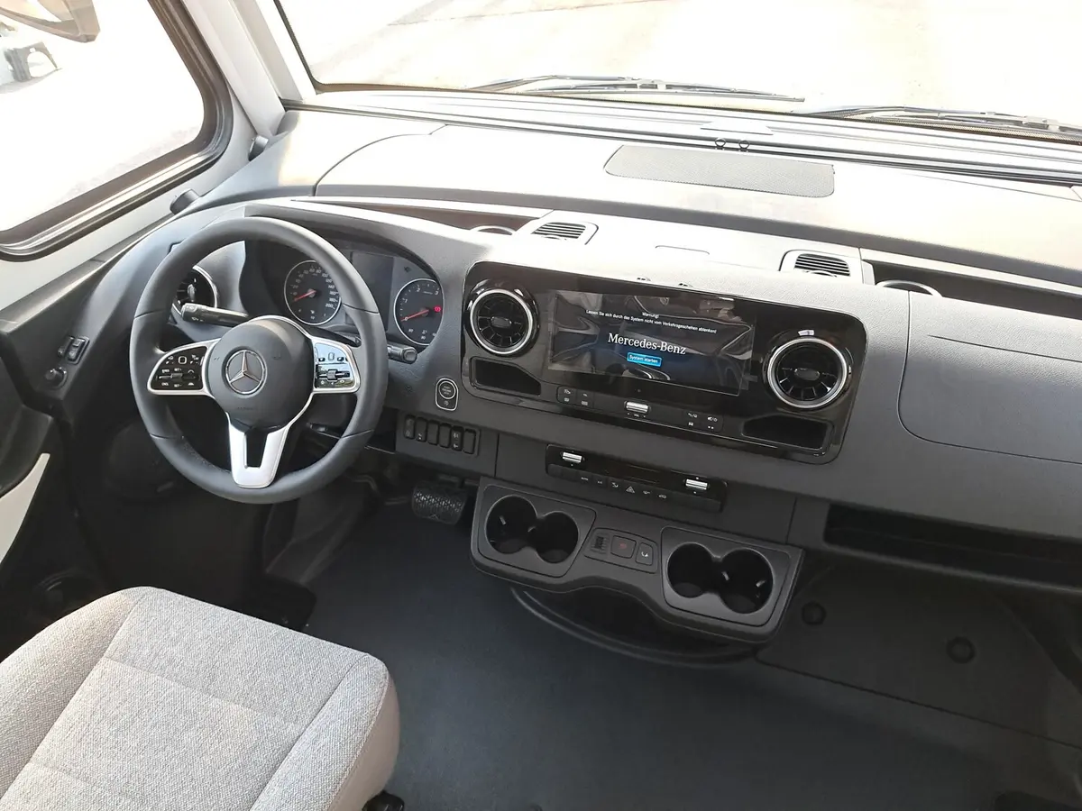 Hymer B-Klasse MC I 580 Bugausbau, Premium, Backofen