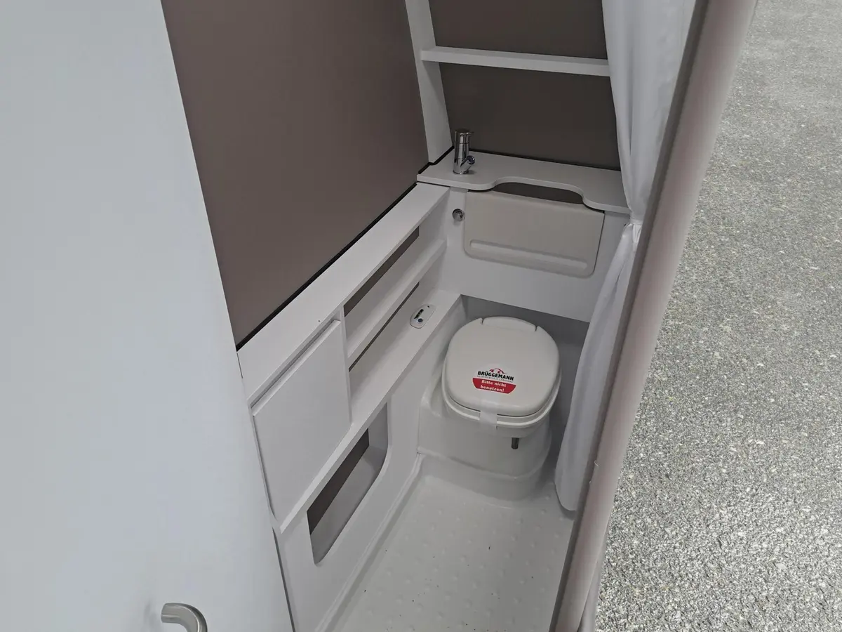 Dethleffs c-go 475 FR 10 Years Edition, Duo Control