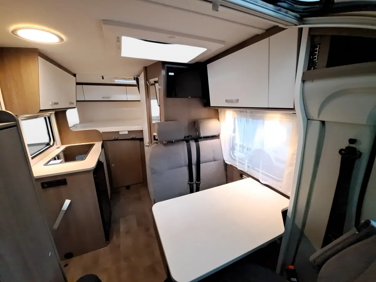 Carado V 132 Pro+, Solar, LTE, TV