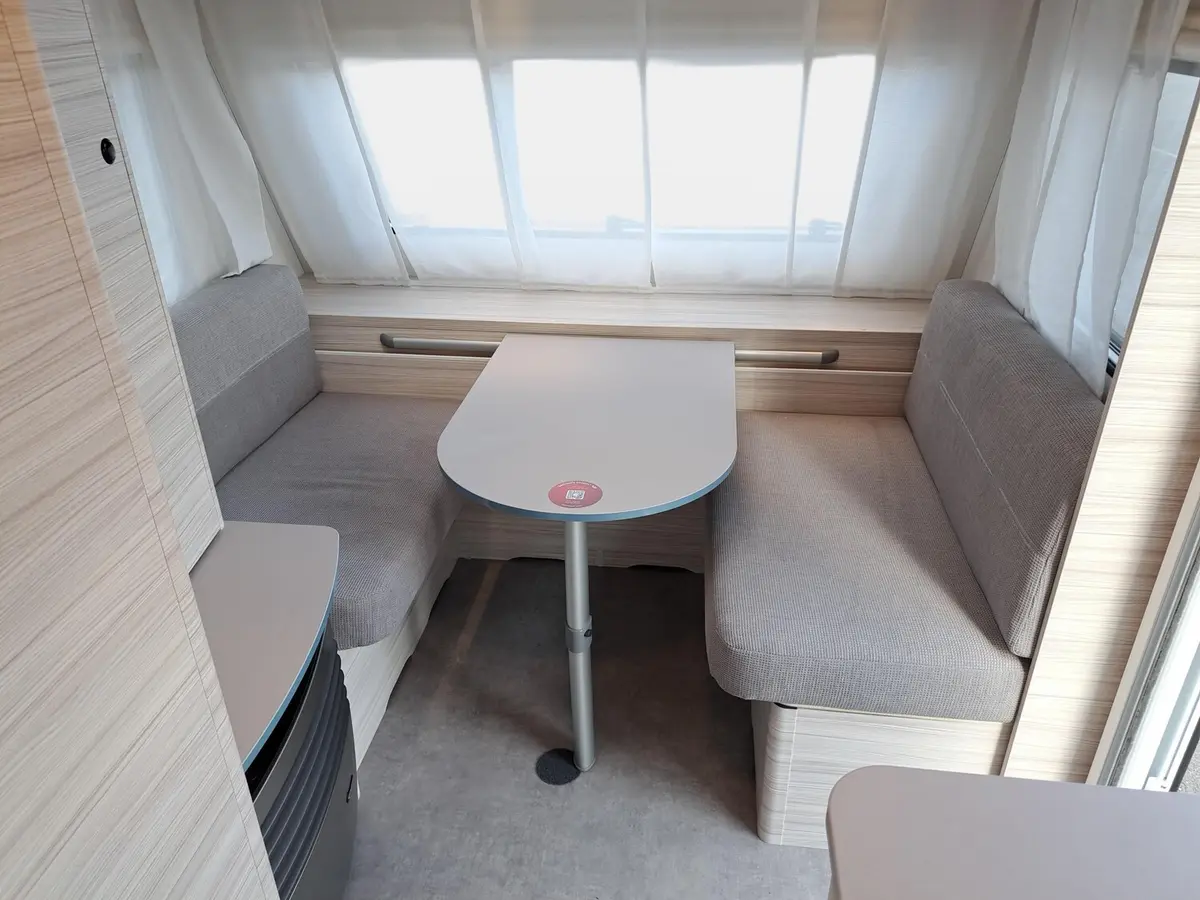 Dethleffs c-joy Active 460 LE 