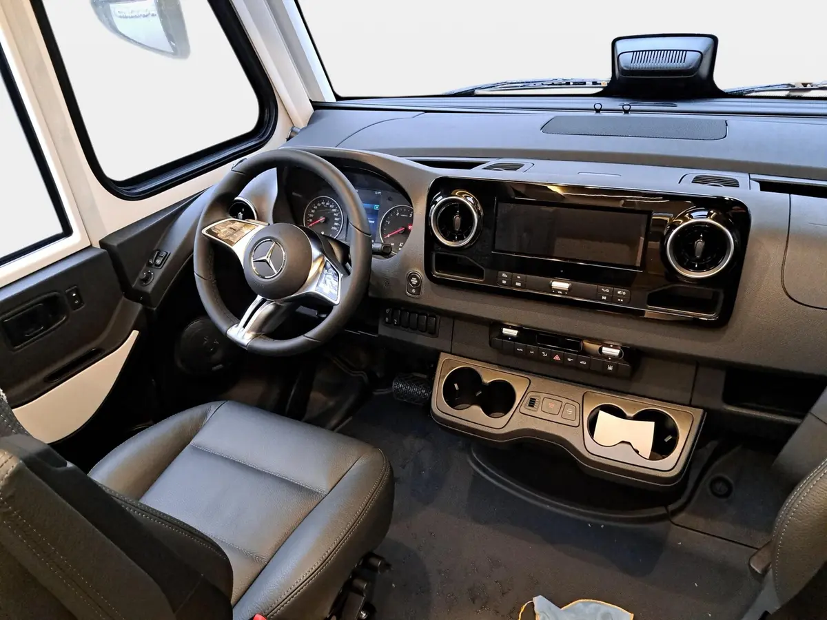 Hymer B-Klasse MC I 680 Premium-, Arktispaket, TV