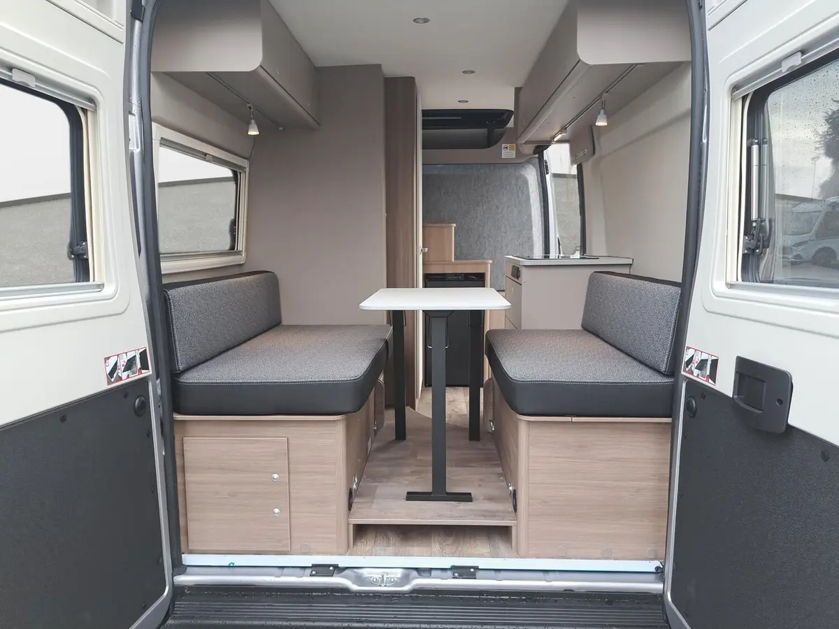 Carado pro CV 541 Automatik, Rahmenfenster