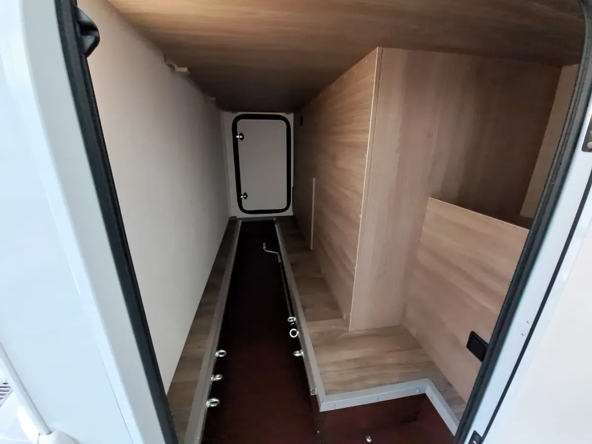 Carado V 132 Pro+, Solar, LTE, TV