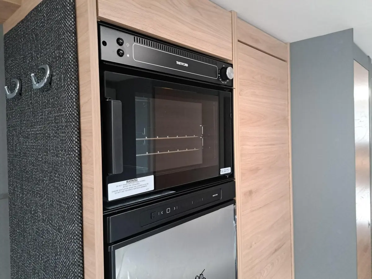 Dethleffs XL A 7872-2 Family TV + Sat, 2. Batterie