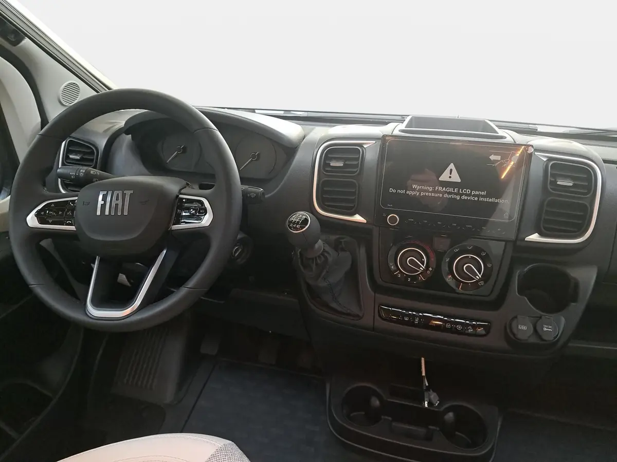 Dethleffs Just Camp Active T 7052 DBL Assistenzp., Hubbett