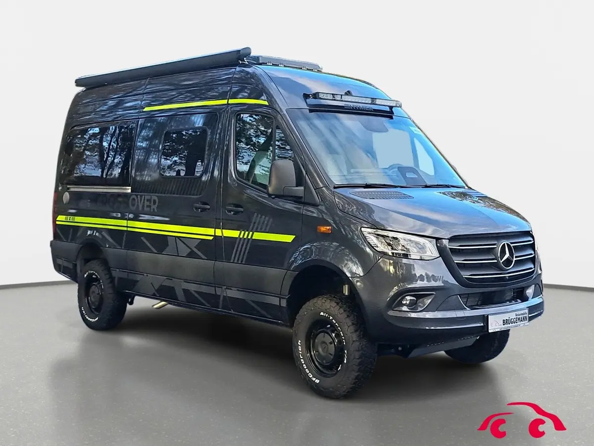 Hymer Grand Canyon S CrossOver 600 AHK, Wechselrichter