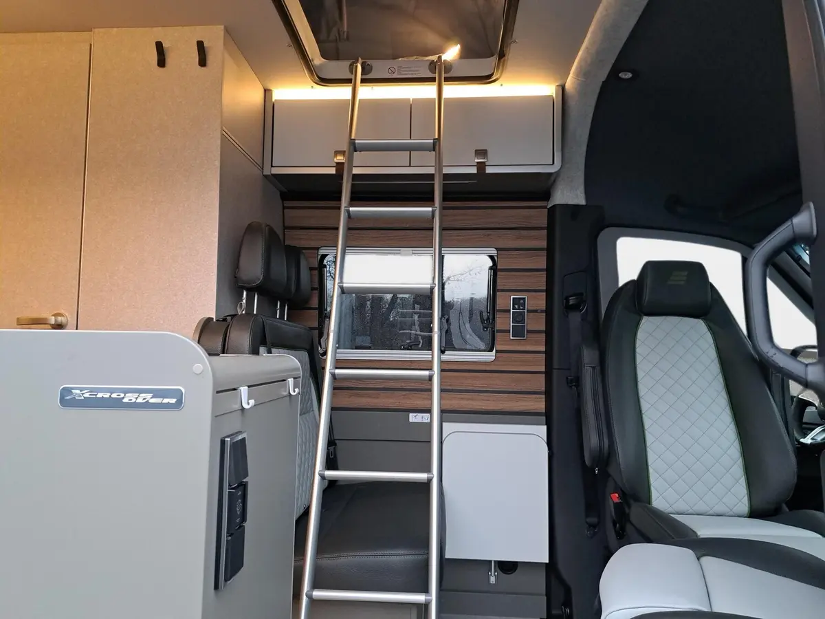 Hymer Grand Canyon S CrossOver 600 Schlafdach, Solar