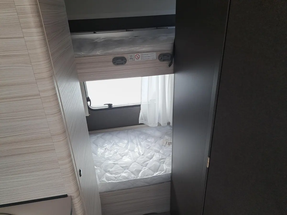 Dethleffs c-joy 410 LK Touring-, Dynamik-Paket, Auflastung