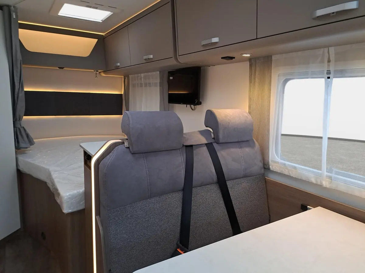 Carado T 135 Pro+ Solar, LTE, TV