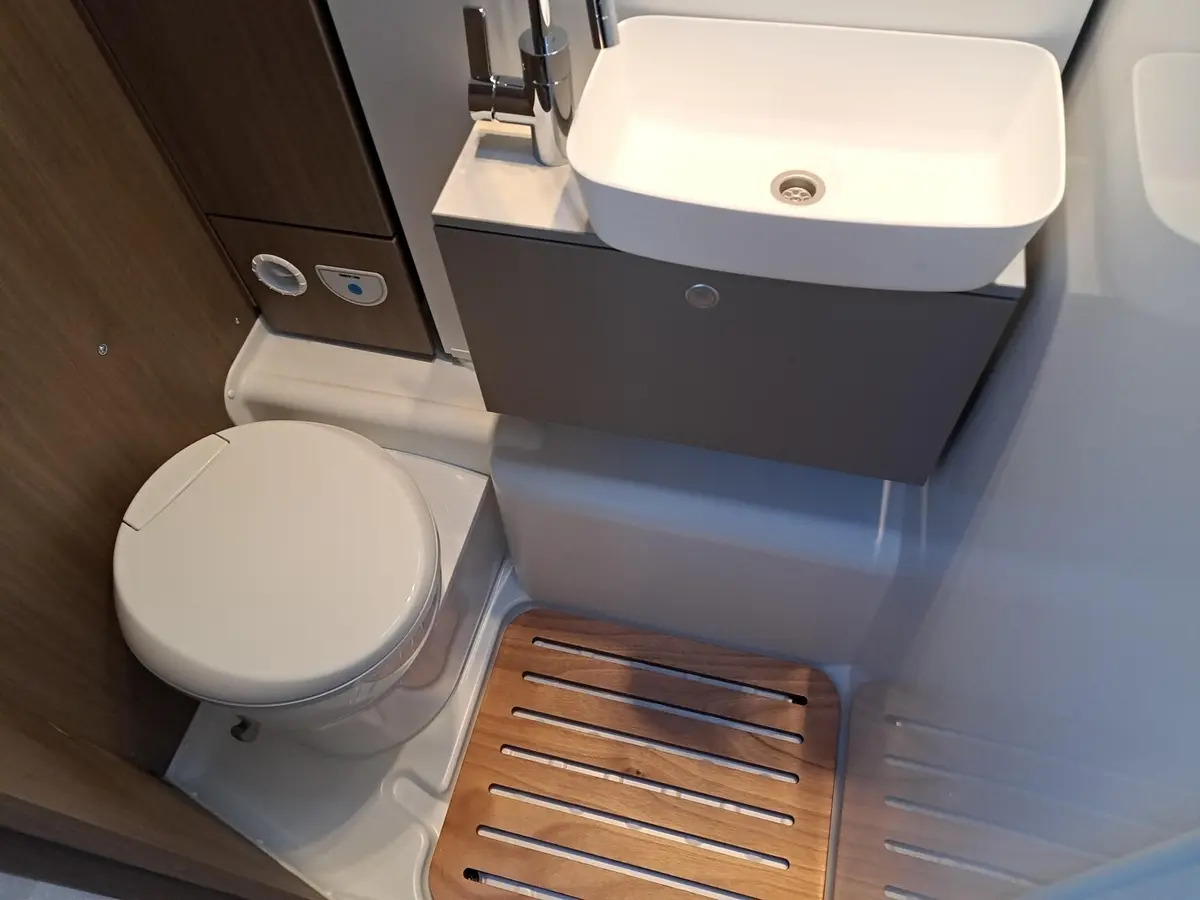 Carado T 448 Pro+ Automatik, Solar, TV, LTE, Backofen