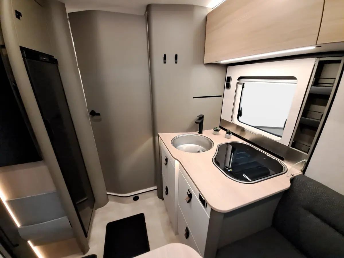 Hymer GT-S 685 Chassis-, Aufbau-, Winterpaket