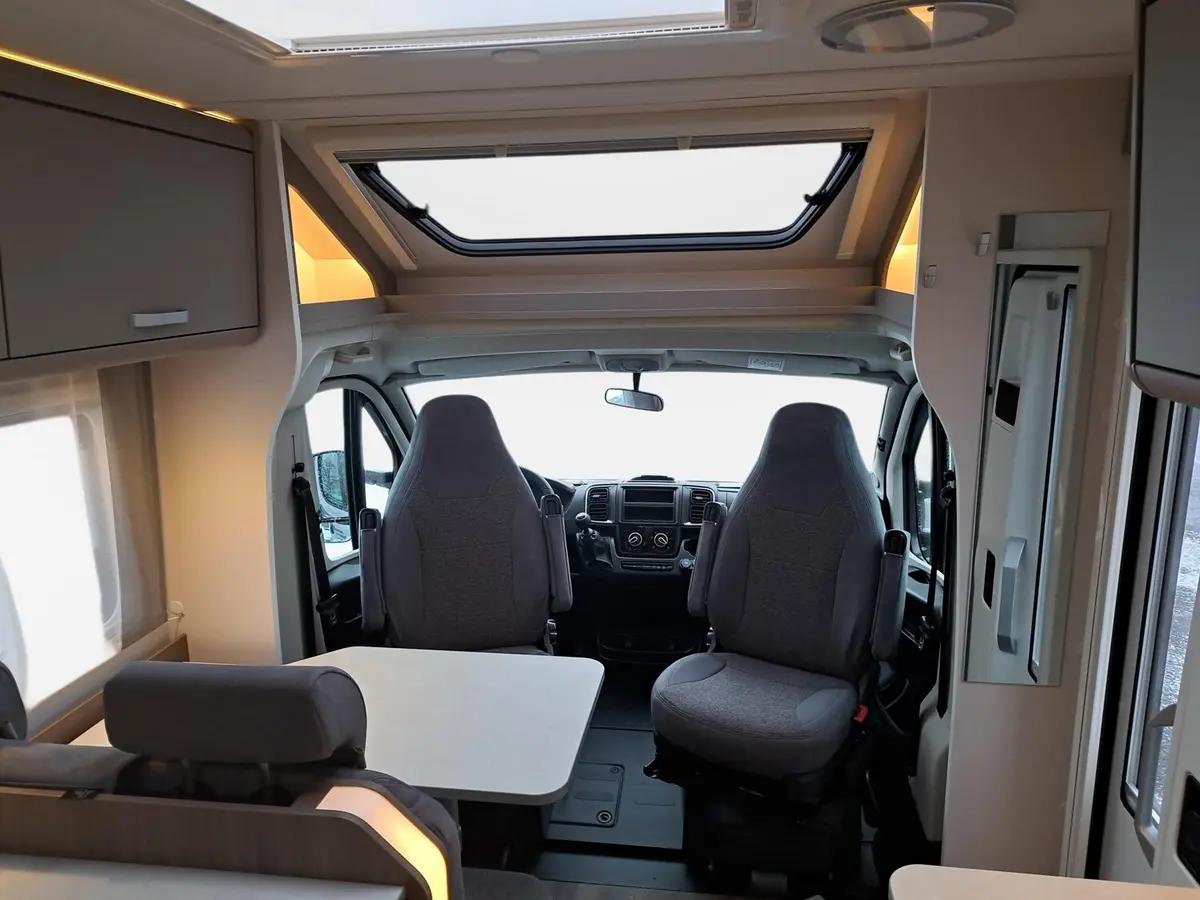 Carado T 135 Pro+ Solar, LTE, TV