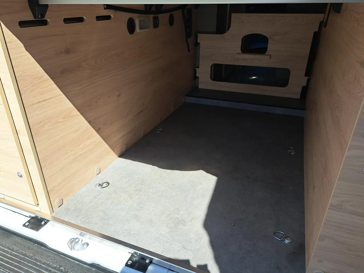 Dethleffs Globetrail Active 640 ES Fiat Markise