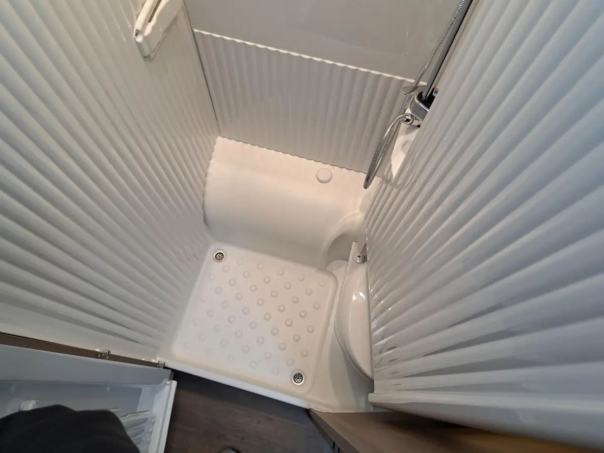 Carado pro A 132 Markise, Fahrradträger