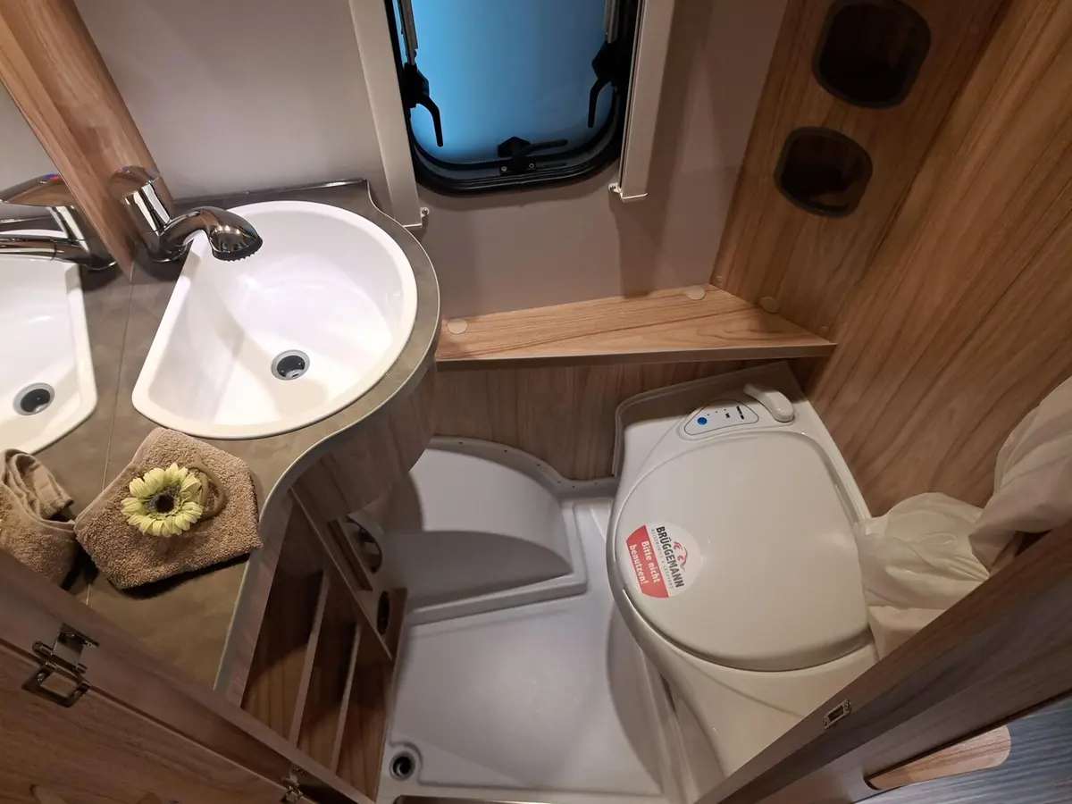 Hymer Eriba Feeling 470 Moving-Paket, Autark, 1.600 kg