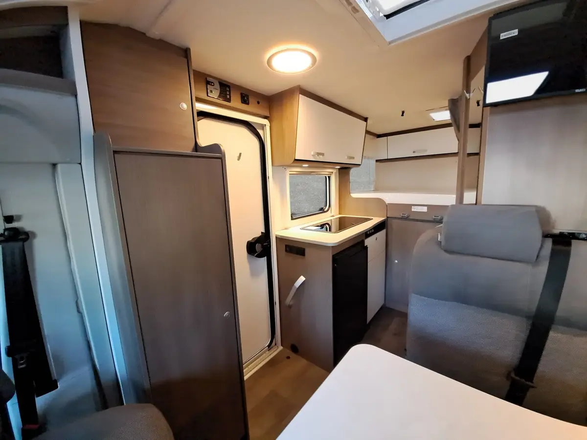 Carado V 132 Pro+, Automatik, LTE, TV, Solar